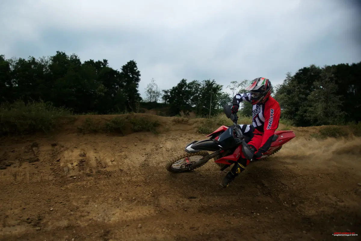 Tacita T-Race  (16)