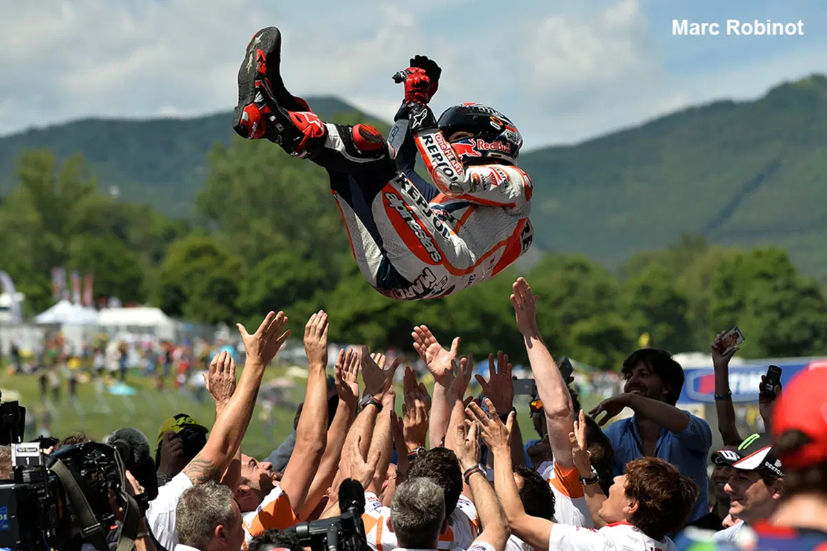 MotoGP. Concorso fotografico Bridgestone, premiati gli scatti più belli del 2014 (16)