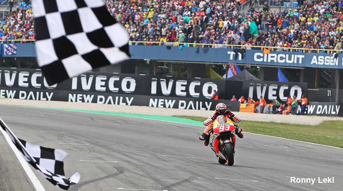 MotoGP. Concorso fotografico Bridgestone, premiati gli scatti più belli del 2014 (20)