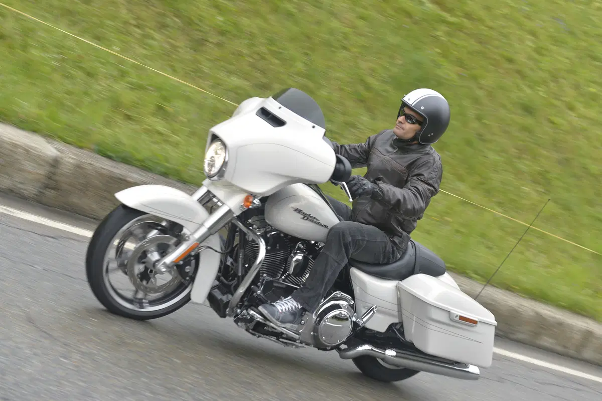 Harley-Davidson Touring 2015 (2)