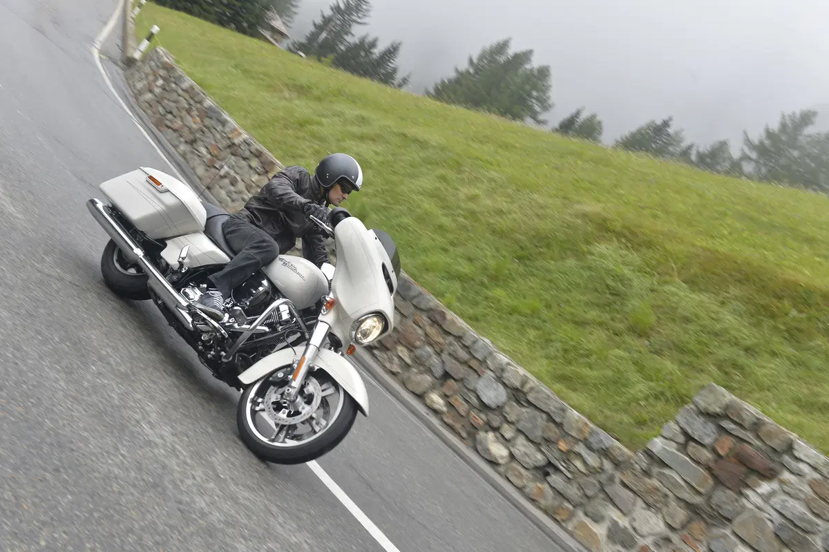 Harley-Davidson Touring 2015 (6)