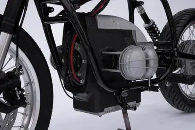 Moto d'epoca andata? C'&egrave; il kit che la trasforma in elettrica