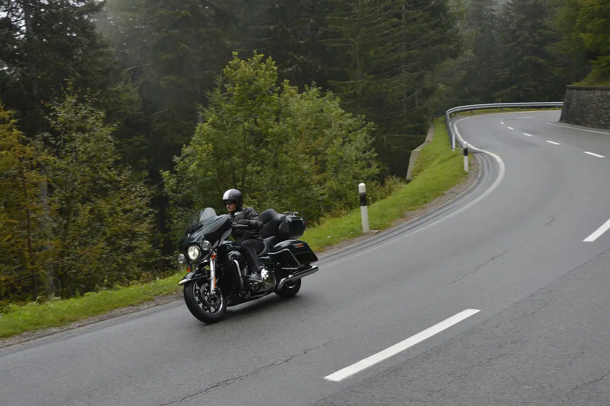Harley-Davidson Touring 2015 (21)