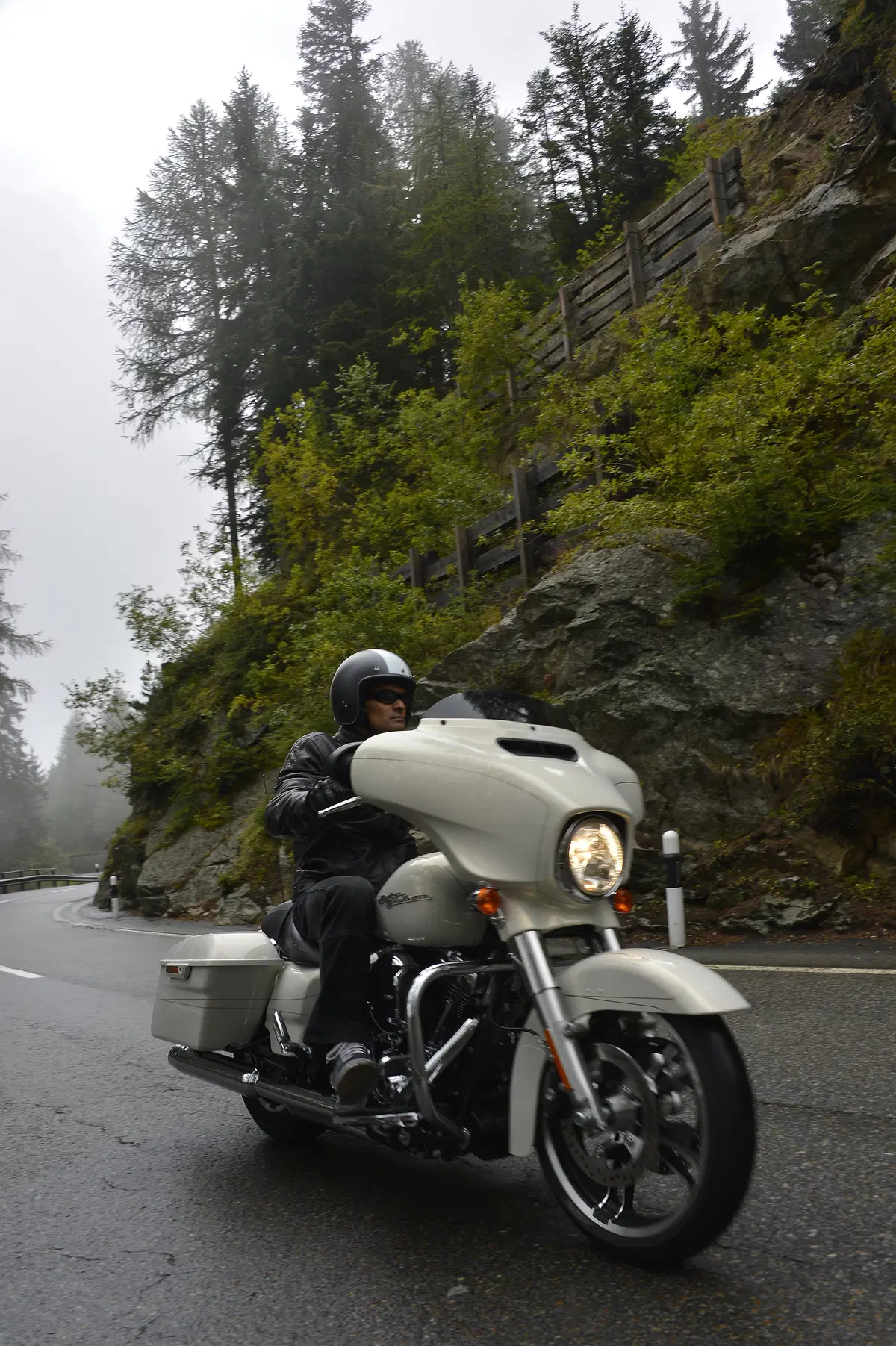 Harley-Davidson Touring 2015 (23)