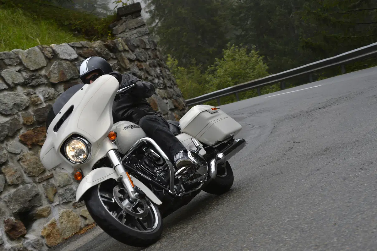 Harley-Davidson Touring 2015 (25)