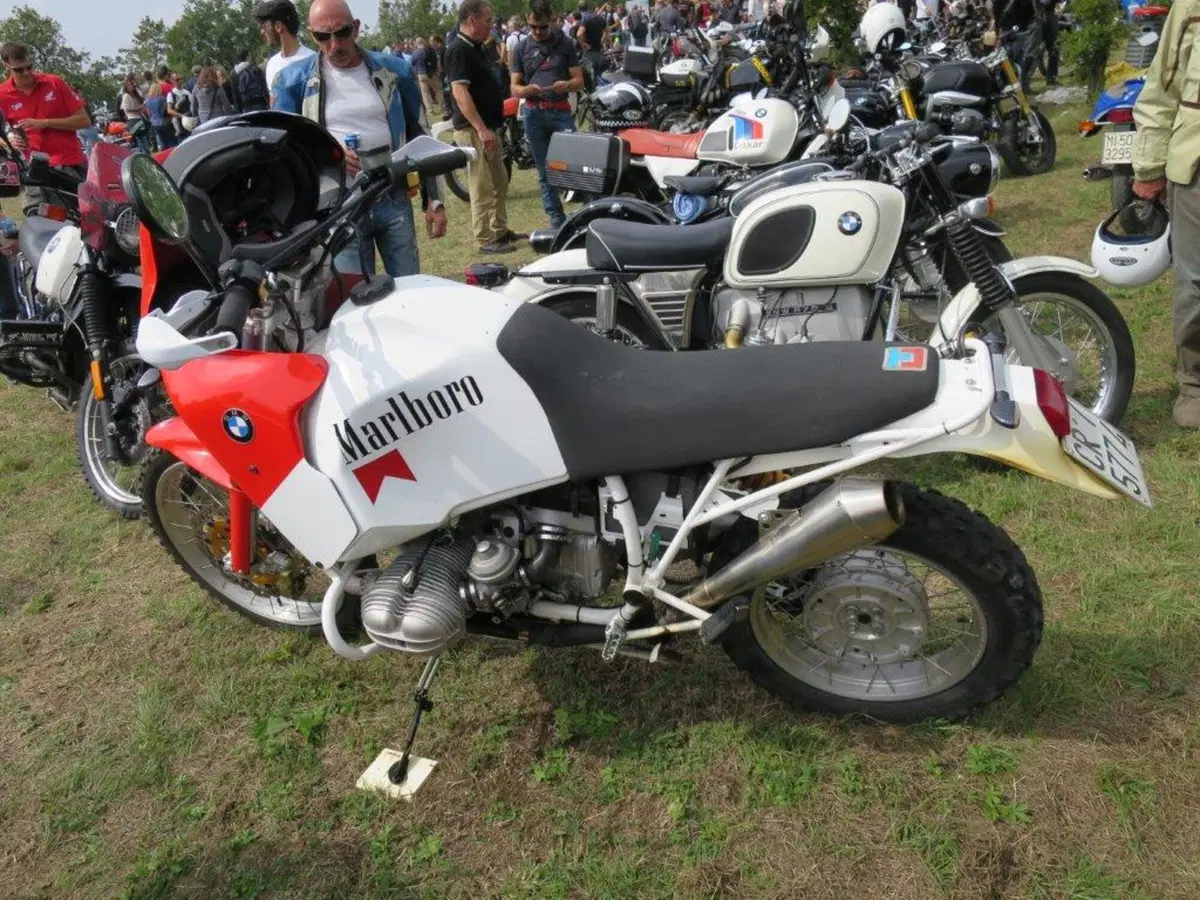 Tante belle moto al Bread And Salam (8)
