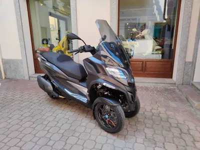 Piaggio MP3 530 Hpe Exclusive (2025 - 26) nuova