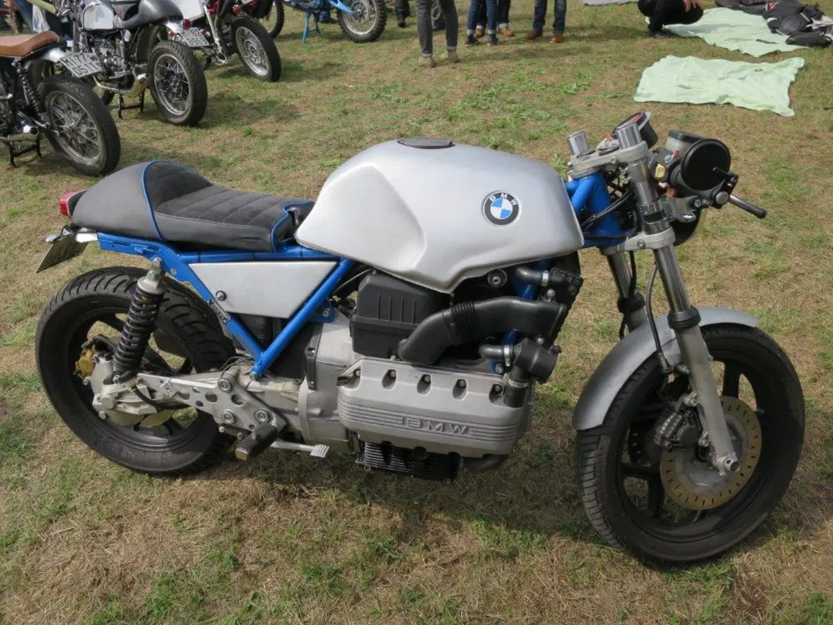 Tante belle moto al Bread And Salam (10)