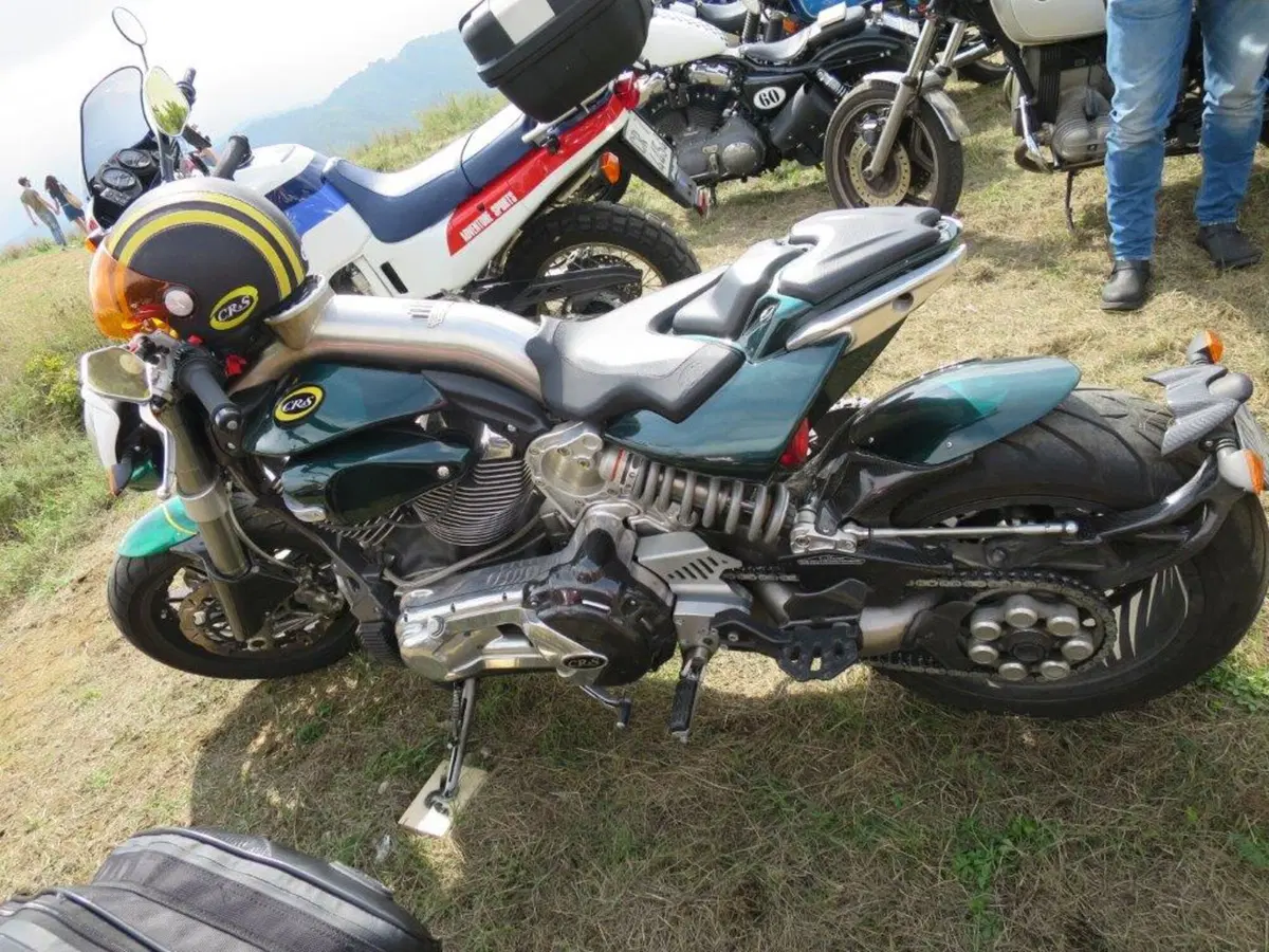 Tante belle moto al Bread And Salam (14)