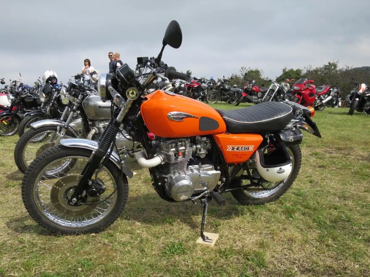 Tante belle moto al Bread And Salam (18)