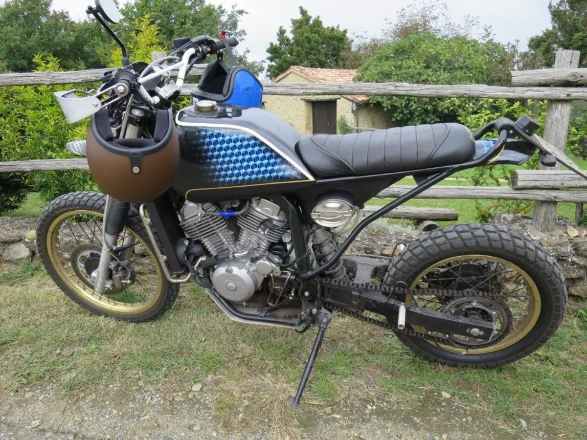 Tante belle moto al Bread And Salam (31)