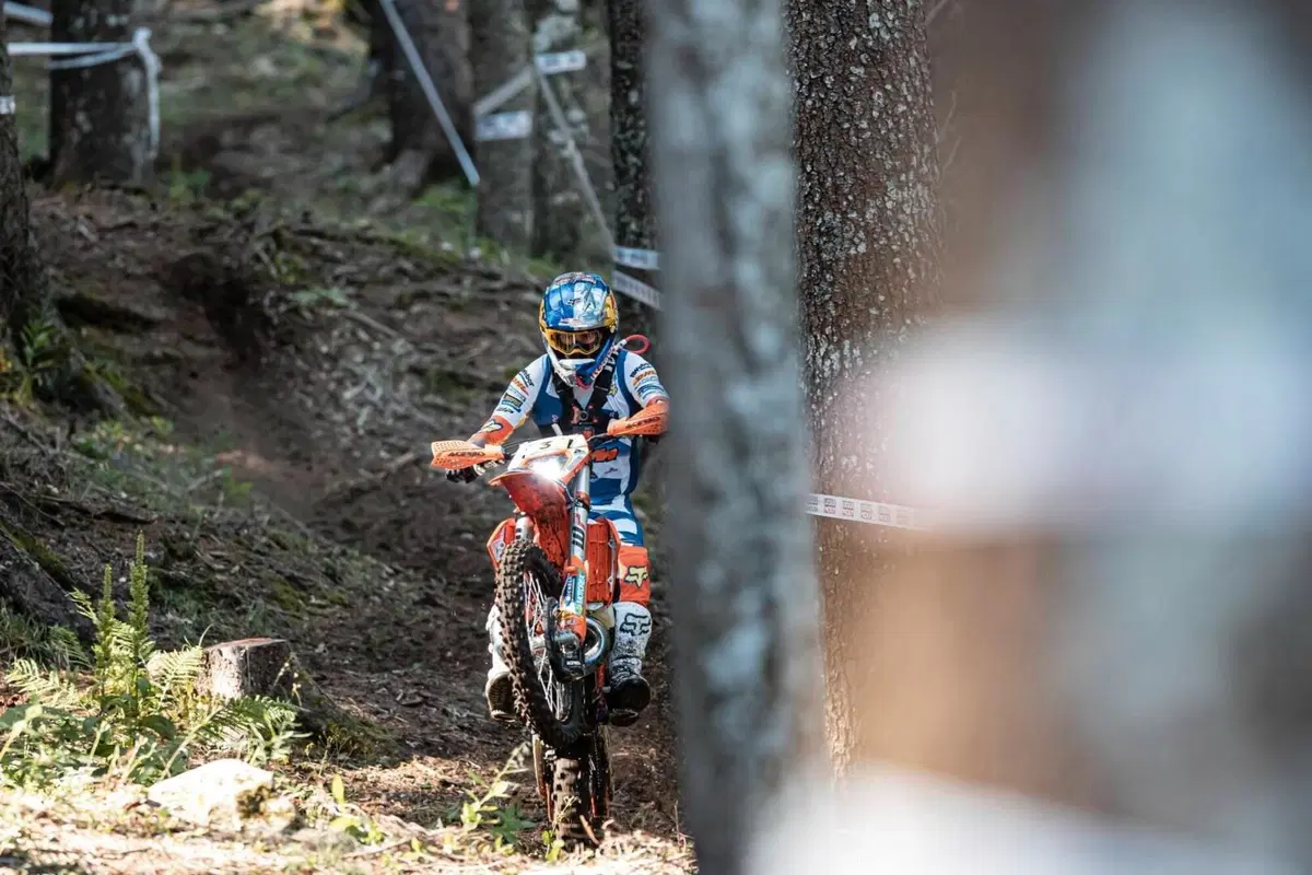 Mondiale Hard Enduro. Abestone: è 3 su 3 per Lettenbichler, KTM  (10)