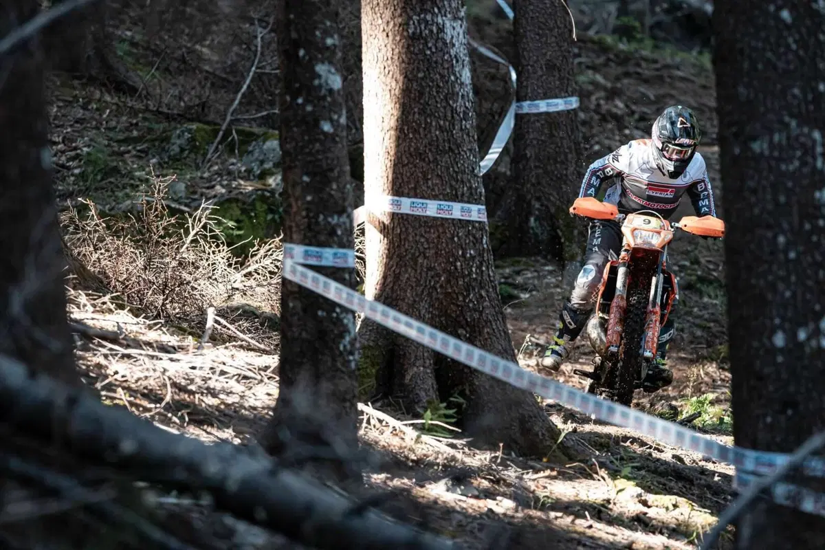 Mondiale Hard Enduro. Abestone: è 3 su 3 per Lettenbichler, KTM  (18)