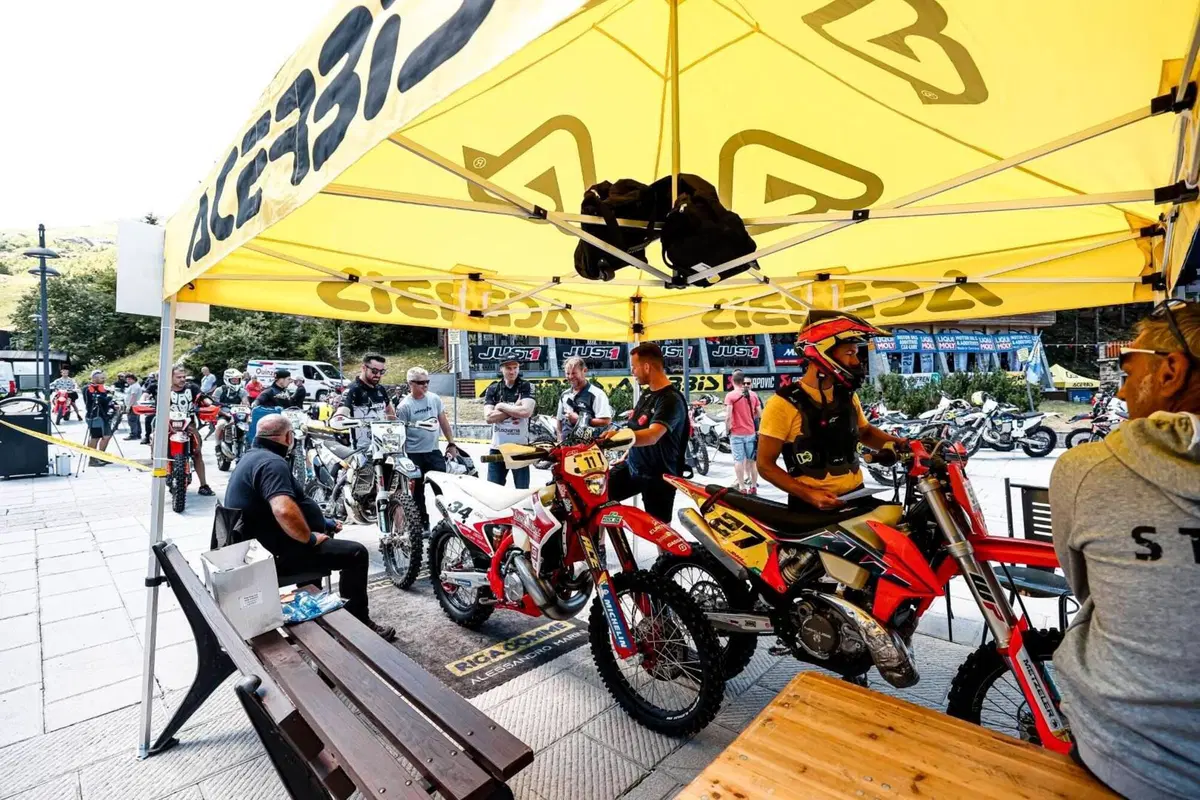 Mondiale Hard Enduro. Abestone: è 3 su 3 per Lettenbichler, KTM  (26)