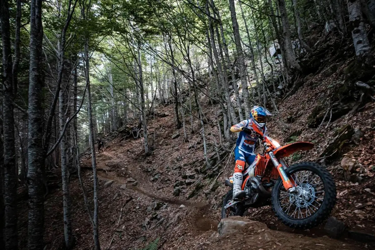 Mondiale Hard Enduro. Abestone: è 3 su 3 per Lettenbichler, KTM  (27)