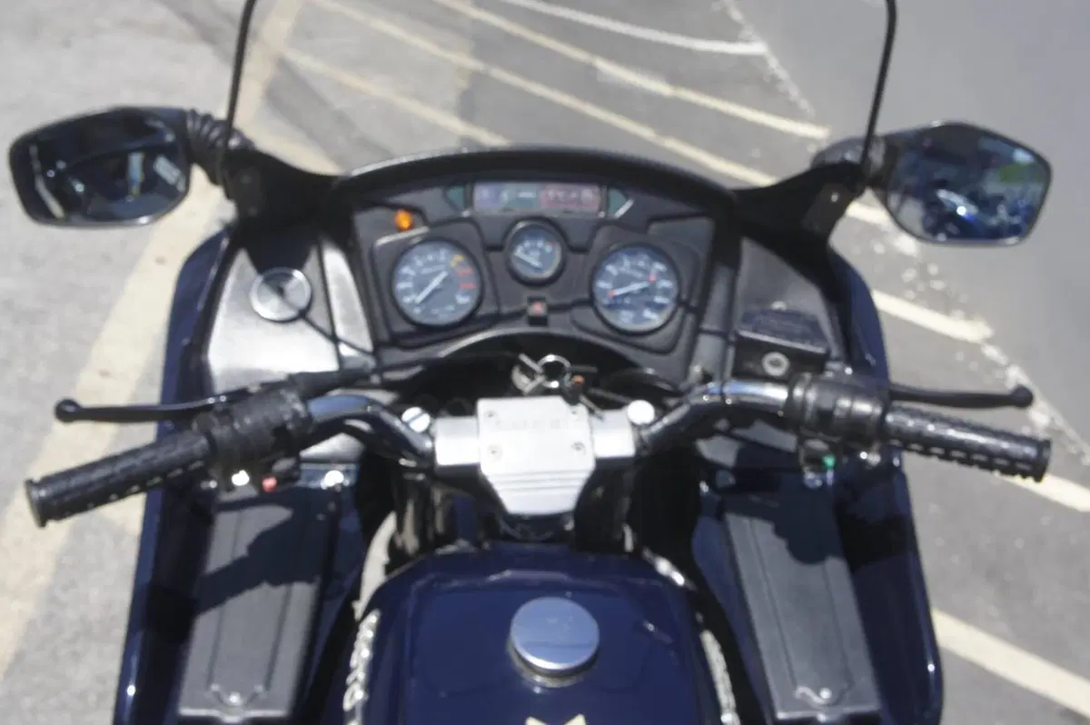 Moto Guzzi MOTO GUZZI 850 T5 EX CC (7)