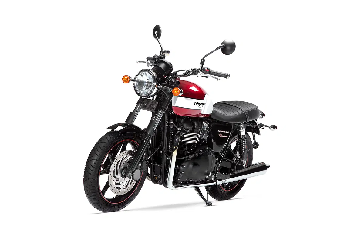 Tre Triumph Bonneville 2014 presentate a Colonia (12)