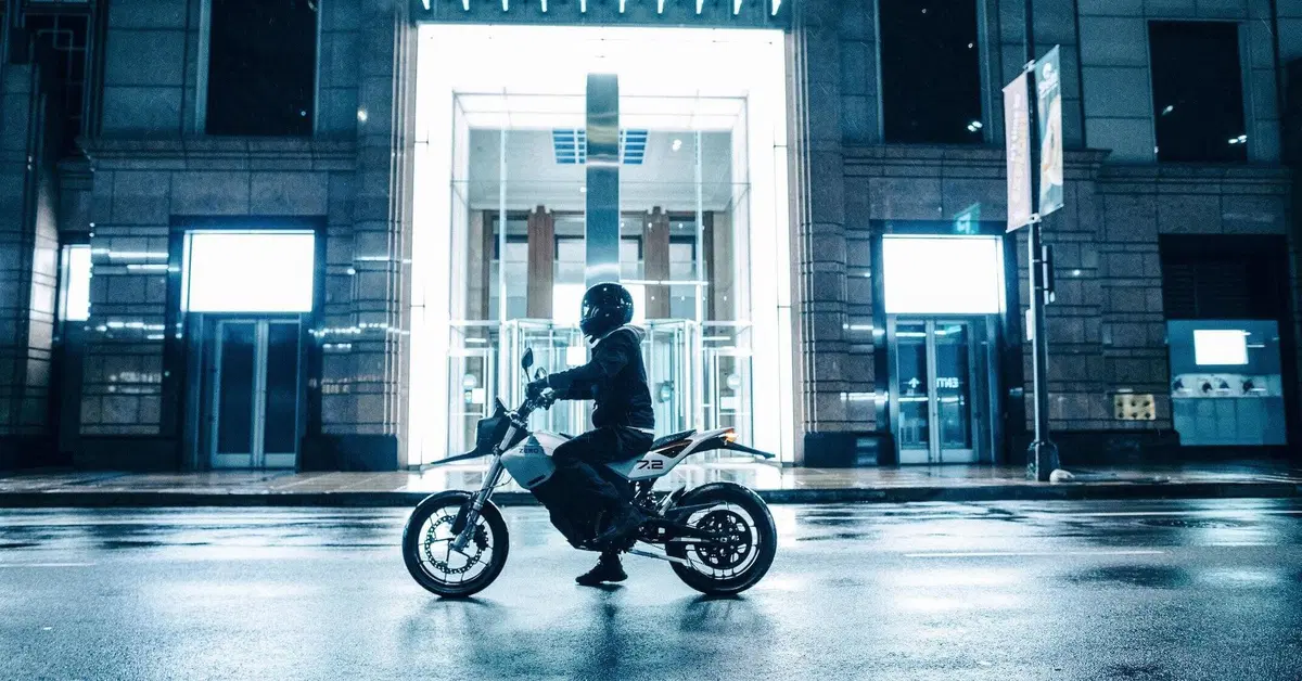 Zero e il prezzo delle moto elettriche. Il vicepresidente Umberto Uccelli: "Non dev'essere un problema" [L'INTERVISTA]