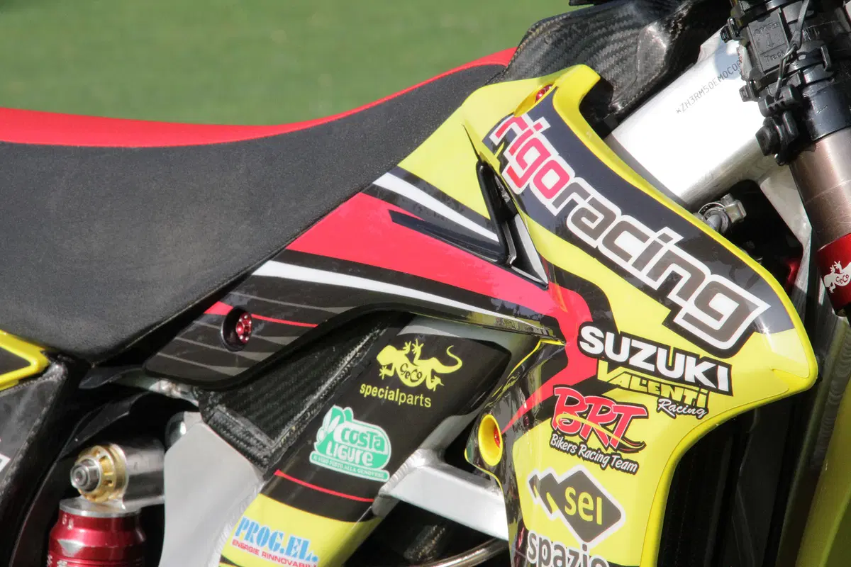 Suzuki RME 50, 250, 450 Rigo Moto (41)