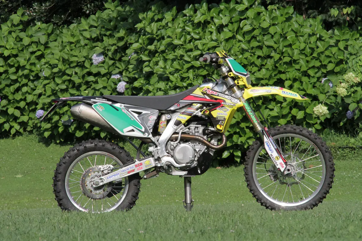 Suzuki RME 50, 250, 450 Rigo Moto (51)