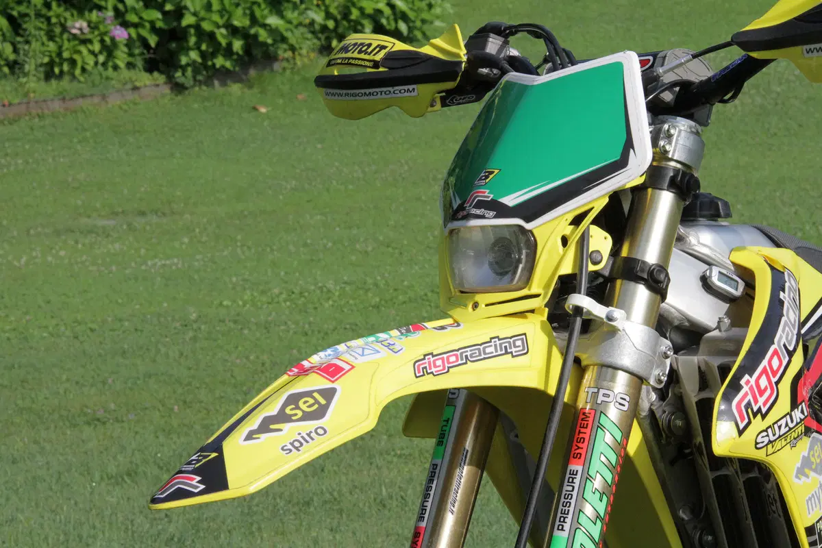 Suzuki RME 50, 250, 450 Rigo Moto (58)