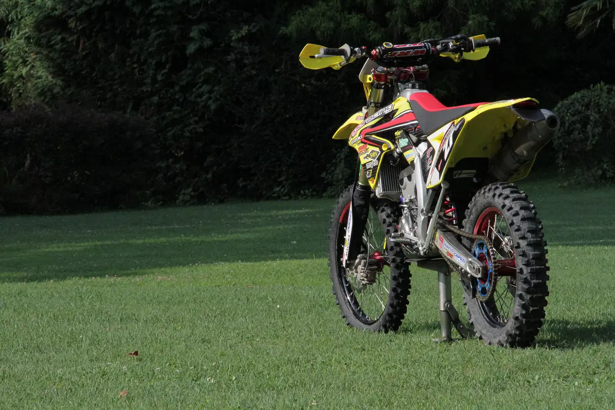Suzuki RME 50, 250, 450 Rigo Moto (62)