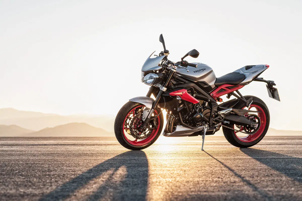 Triumph Street Triple Rx 2015 (6)