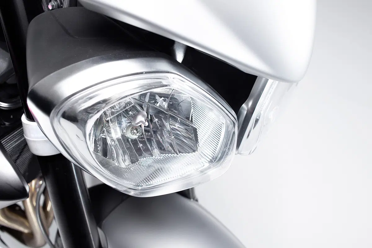 Triumph Street Triple Rx 2015 (23)