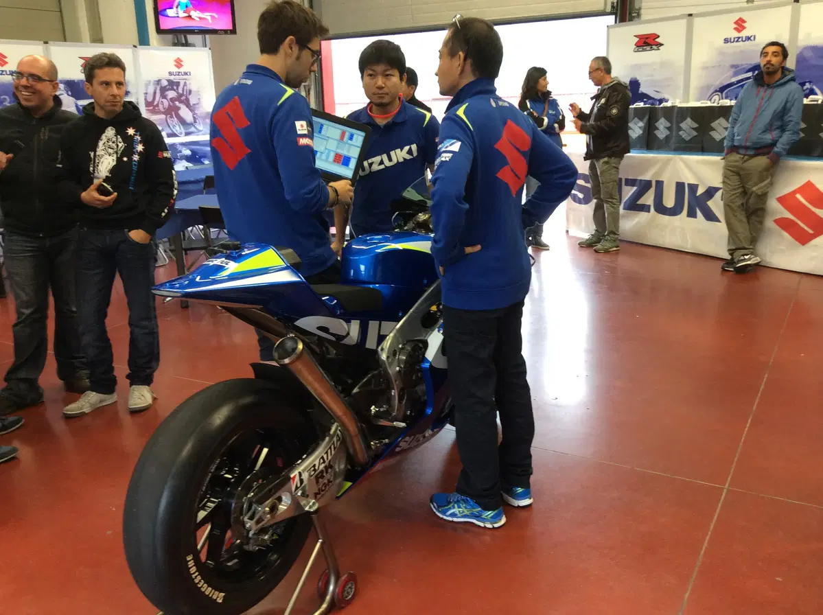 Incidente per de Puniet nei test Suzuki MotoGP al Mugello (2)