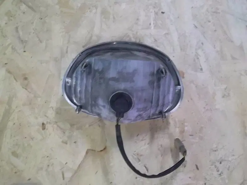 FARO POSTERIORE Aprilia SCARABEO LIGHT 250-300 (3)
