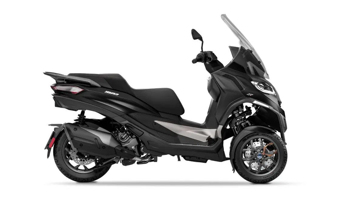 Piaggio MP3 530 ABS Hpe (2023 - 24) (3)