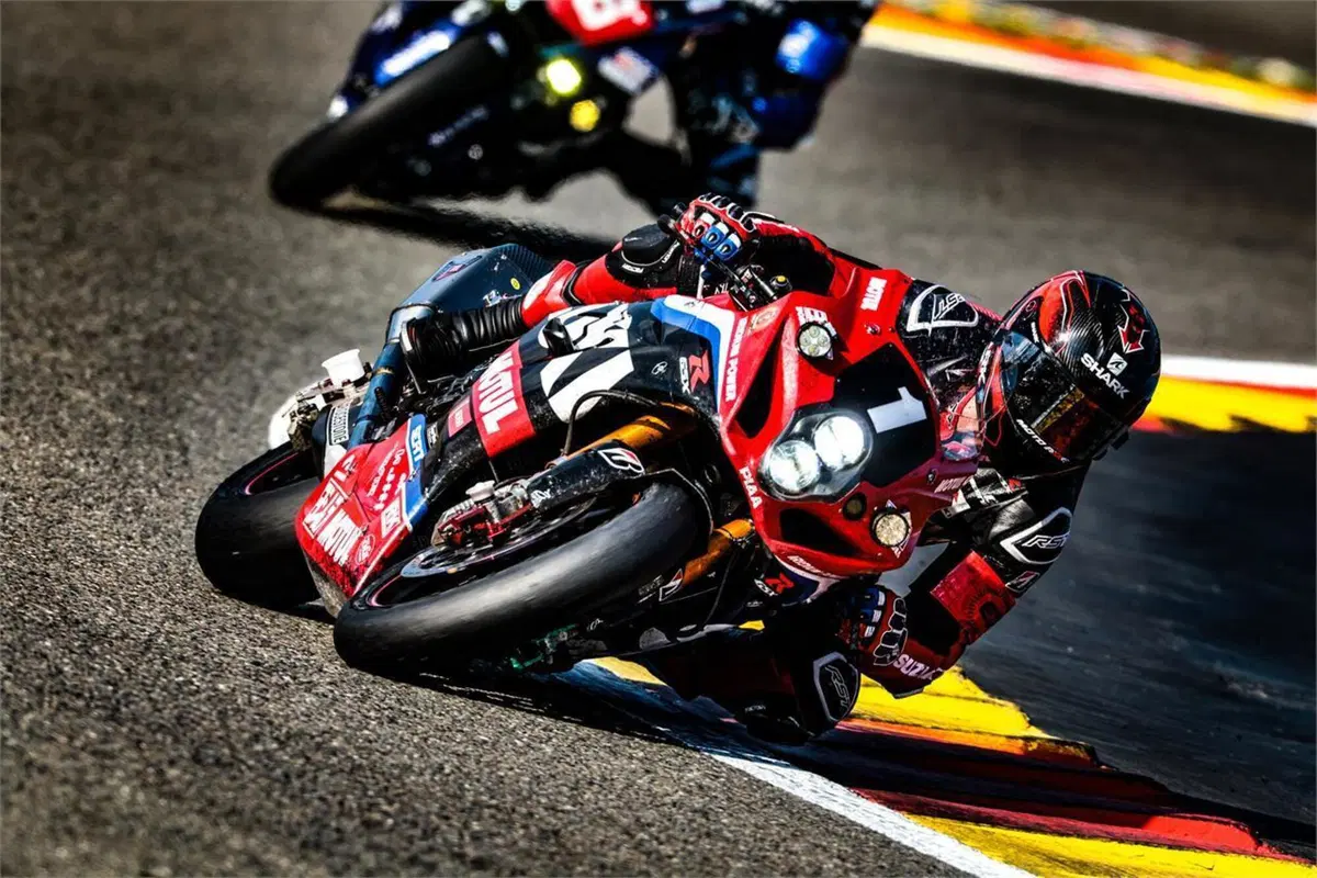 Suzuki cosa fai? Dopo la MotoGP addio all'Endurance, che dominava