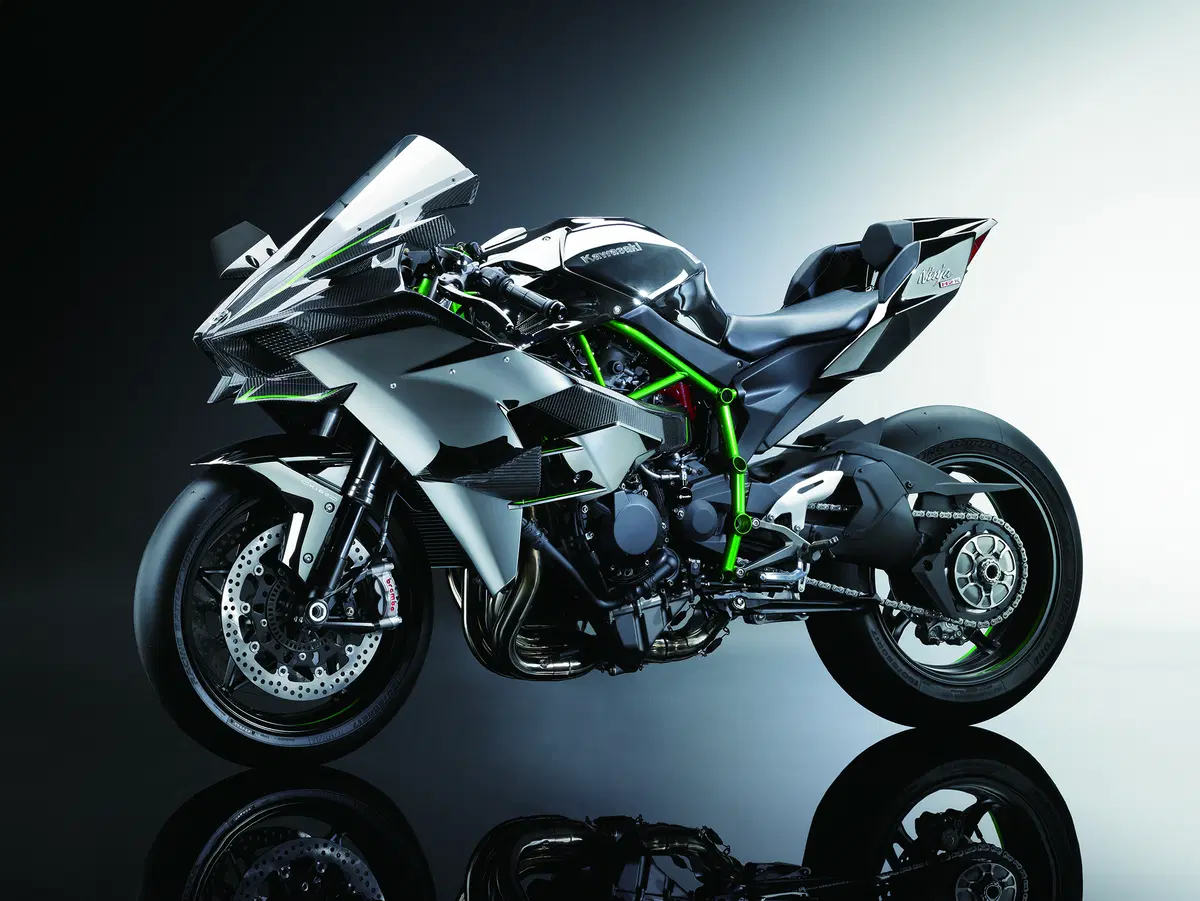Kawasaki Ninja H2R 2015 (11)