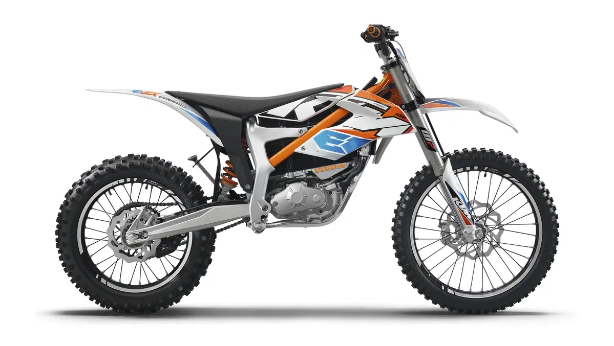 KTM Freeride E-XC, E-SX ed E-SM 2015 (13)