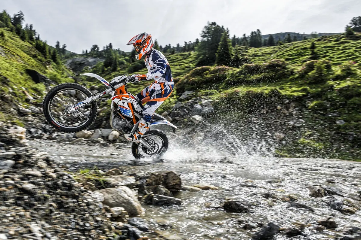 KTM Freeride E-XC, E-SX ed E-SM 2015 (8)