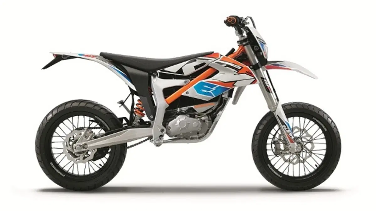 KTM Freeride E-XC, E-SX ed E-SM 2015 (14)
