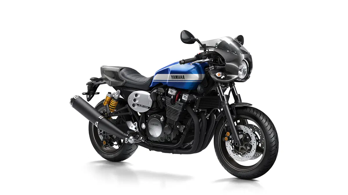 Yamaha XJR 1300 e XJR 1300 Racer 2015 (49)