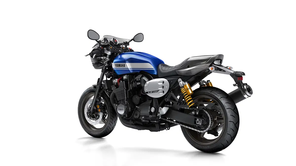 Yamaha XJR 1300 e XJR 1300 Racer 2015 (51)