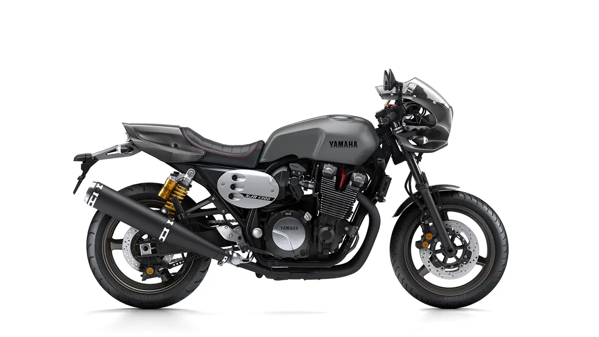 Yamaha XJR 1300 e XJR 1300 Racer 2015 (54)