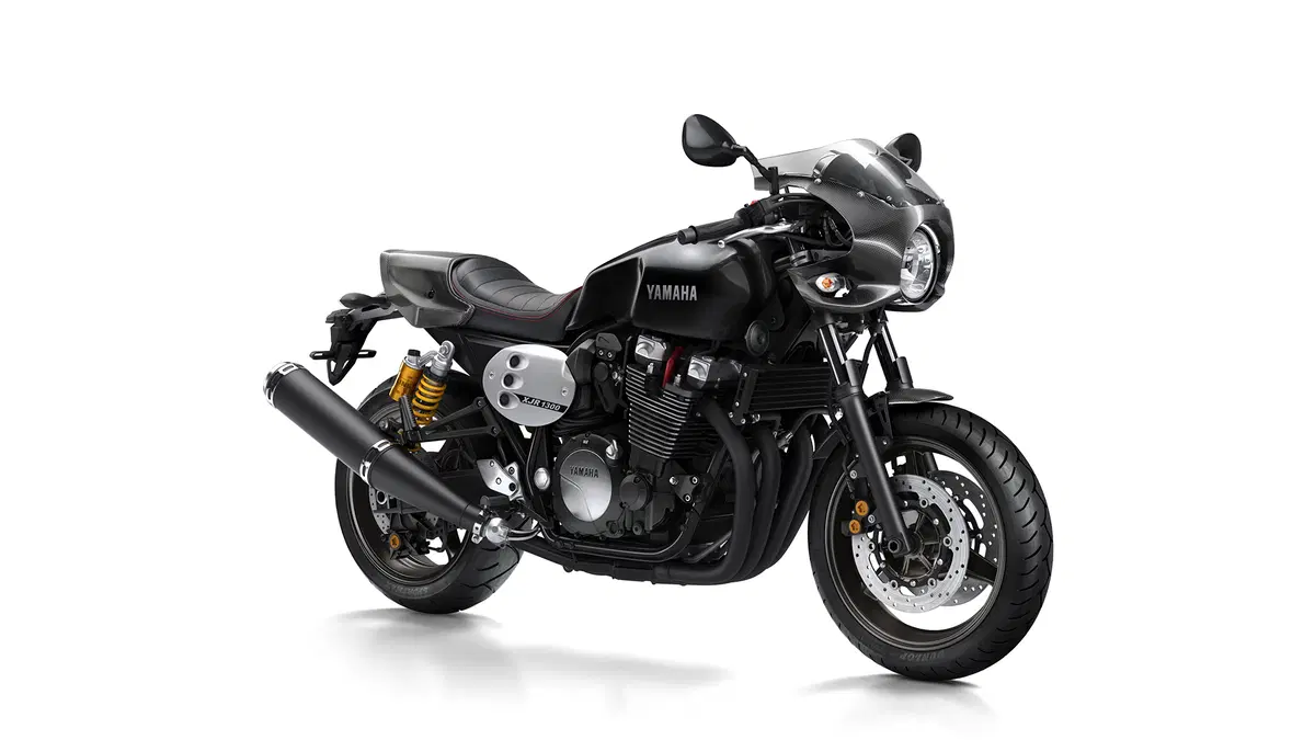 Yamaha XJR 1300 e XJR 1300 Racer 2015 (64)
