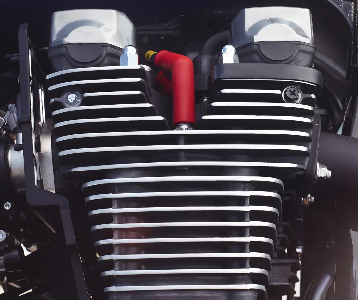 Yamaha XJR 1300 e XJR 1300 Racer 2015 (71)