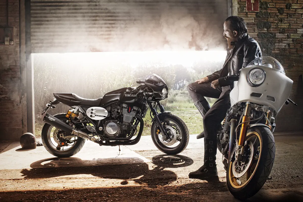 Yamaha XJR 1300 e XJR 1300 Racer 2015 (47)