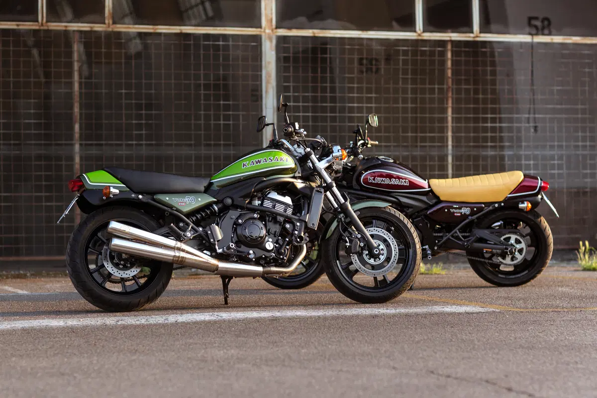 Kawasaki Vulcan 70 Mr Martini (12)
