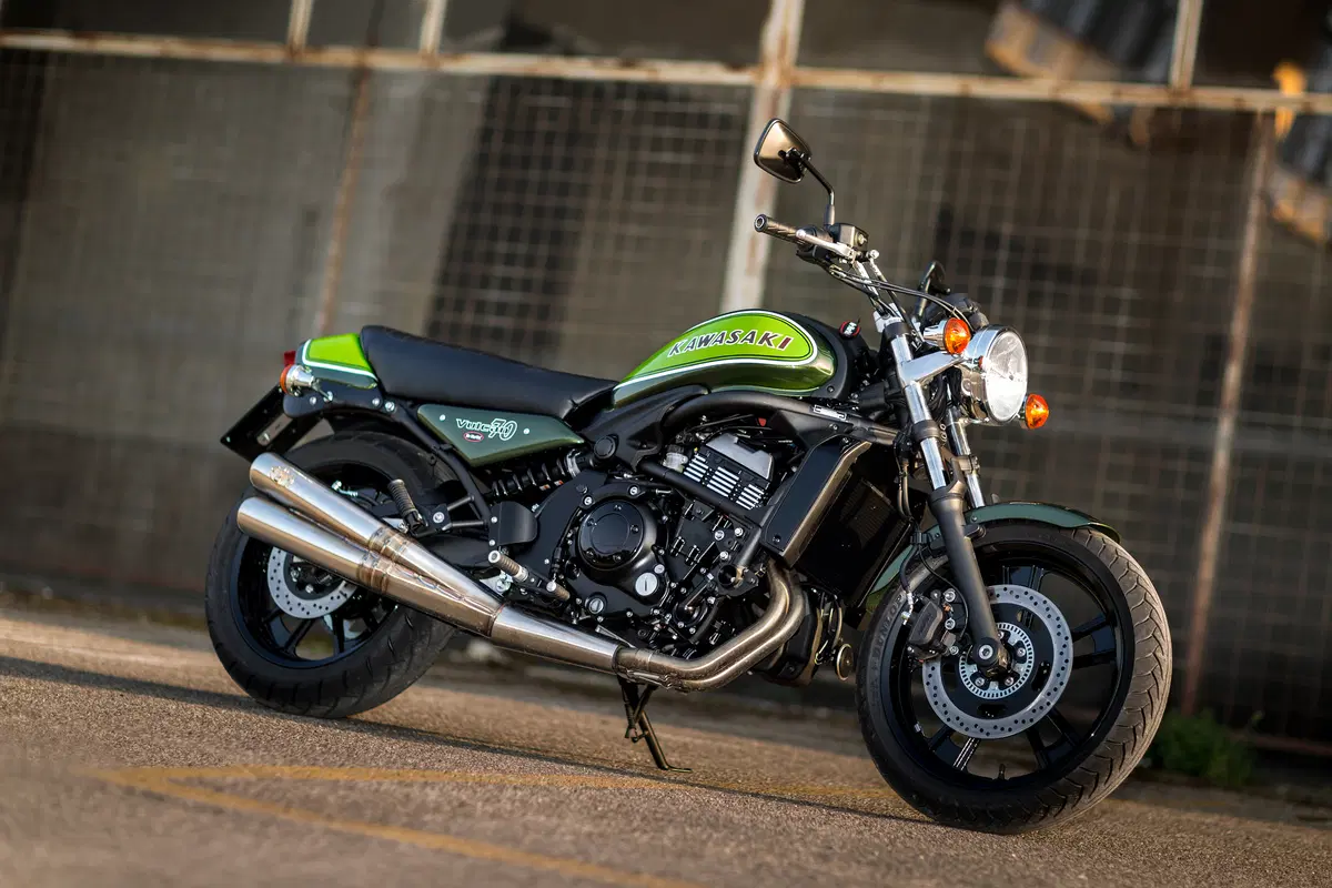 Kawasaki Vulcan 70 Mr Martini (15)
