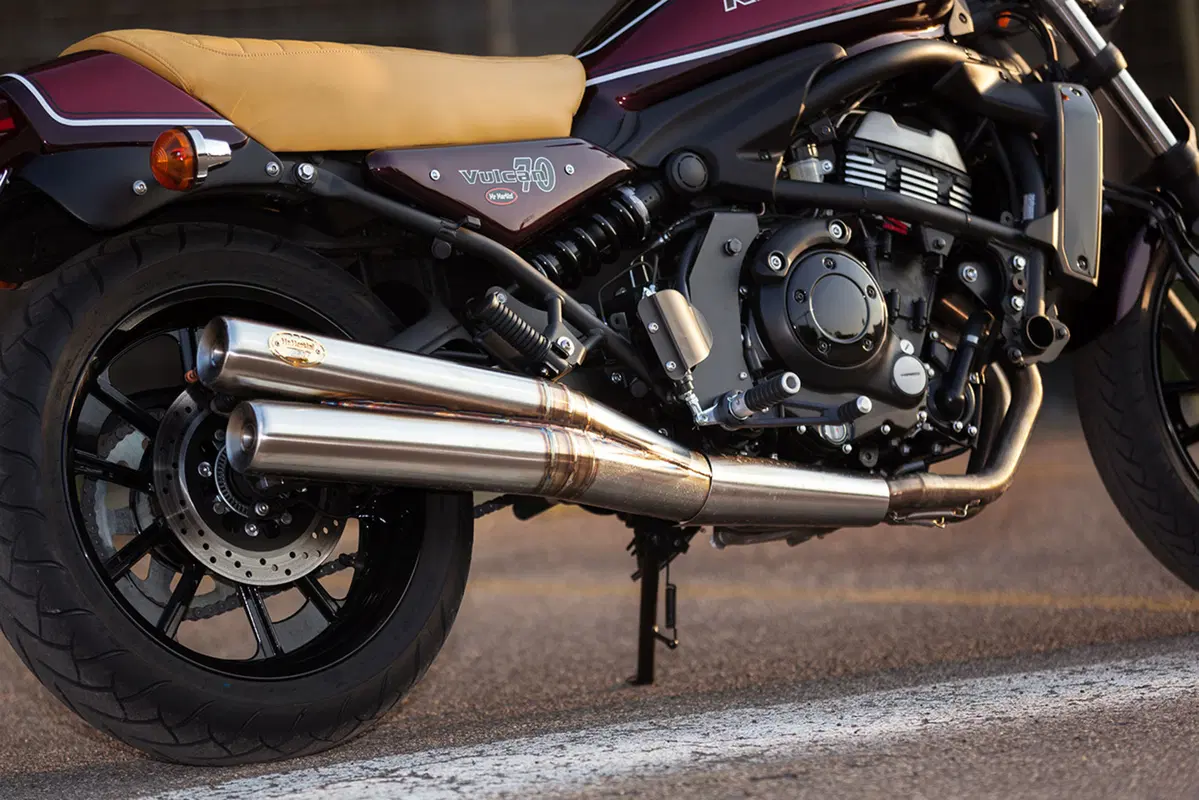 Kawasaki Vulcan 70 Mr Martini (24)