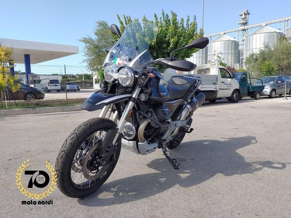 Moto Guzzi V85 TT Guardia d'Onore (2022 - 23) (3)