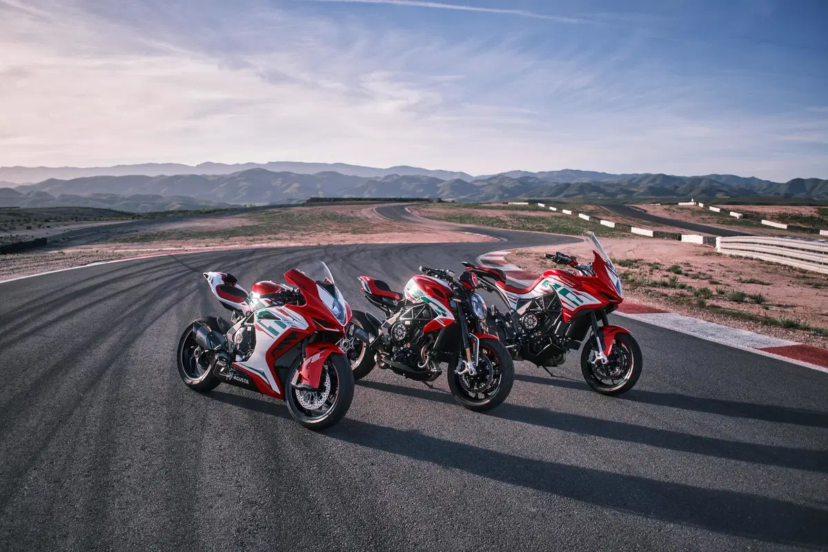 MV Agusta RC 2022: le tre nuove serie limitate hanno le corse nel DNA