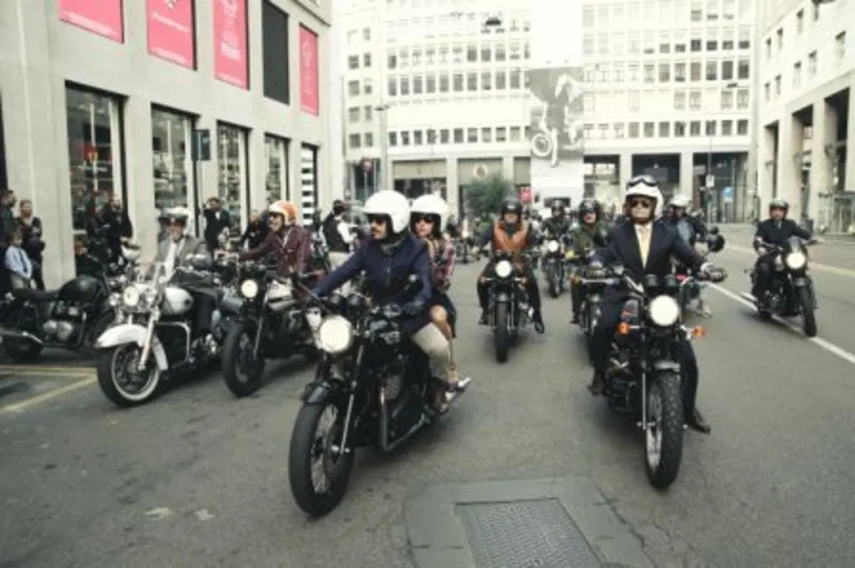 The Distinguished Gentleman’s Ride 2014: raccolto più di un milione di dollari (2)