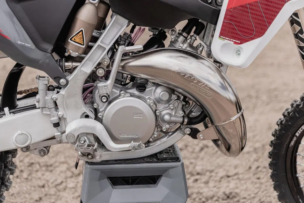 Ecco le Fantic Cross 2023, con il cuore Yamaha, a 2 e a 4 tempi (10)