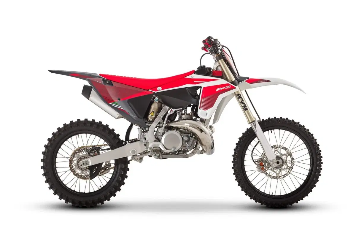 Ecco le Fantic Cross 2023, con il cuore Yamaha, a 2 e a 4 tempi (15)
